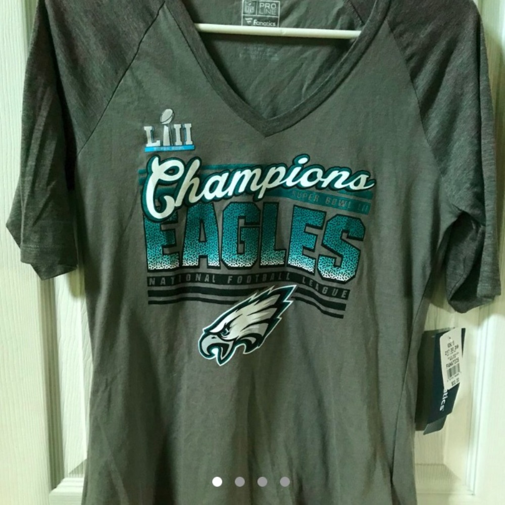 Eagles Super Bowl VII Short Sleeve V-Neck Tank NWT